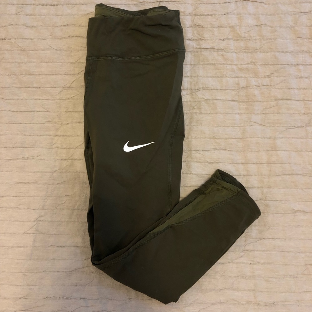 Nike 24” Dri-FIT leggings
